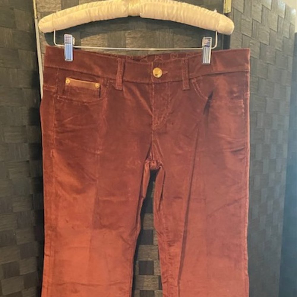 Gucci Cranberry Pants